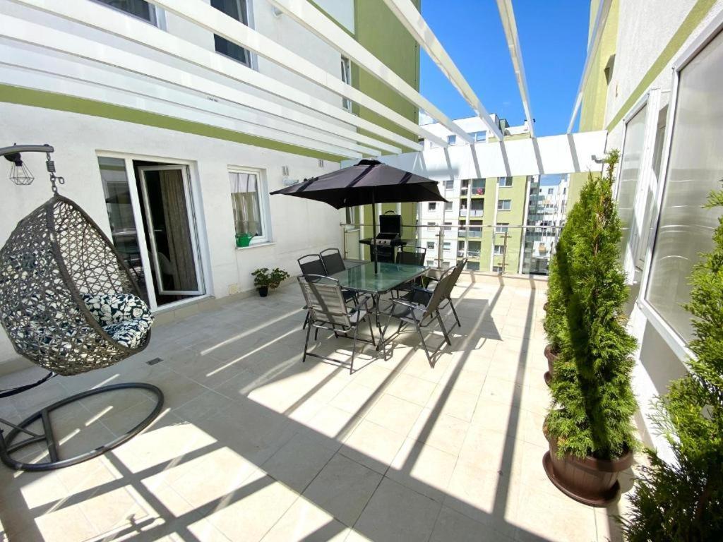 Barbeque Home Apartment Brašov Exteriér fotografie